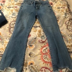 LOFT size 6 distressed kick crop jeans